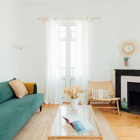 Coachella Vintage Chic In The Heart Of St Charles Biarritz Apartment Exterior photo