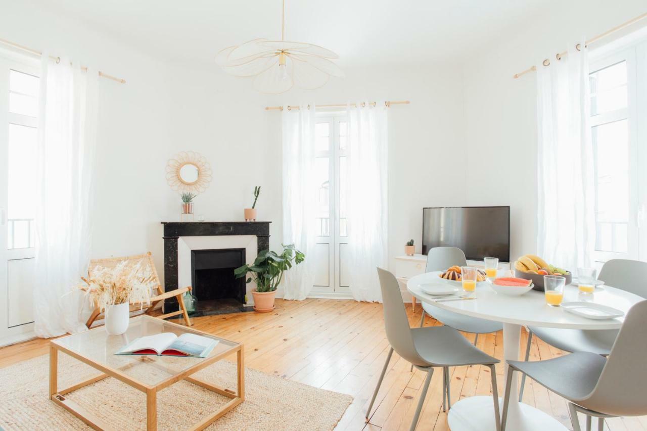 Coachella Vintage Chic In The Heart Of St Charles Biarritz Apartment Exterior photo